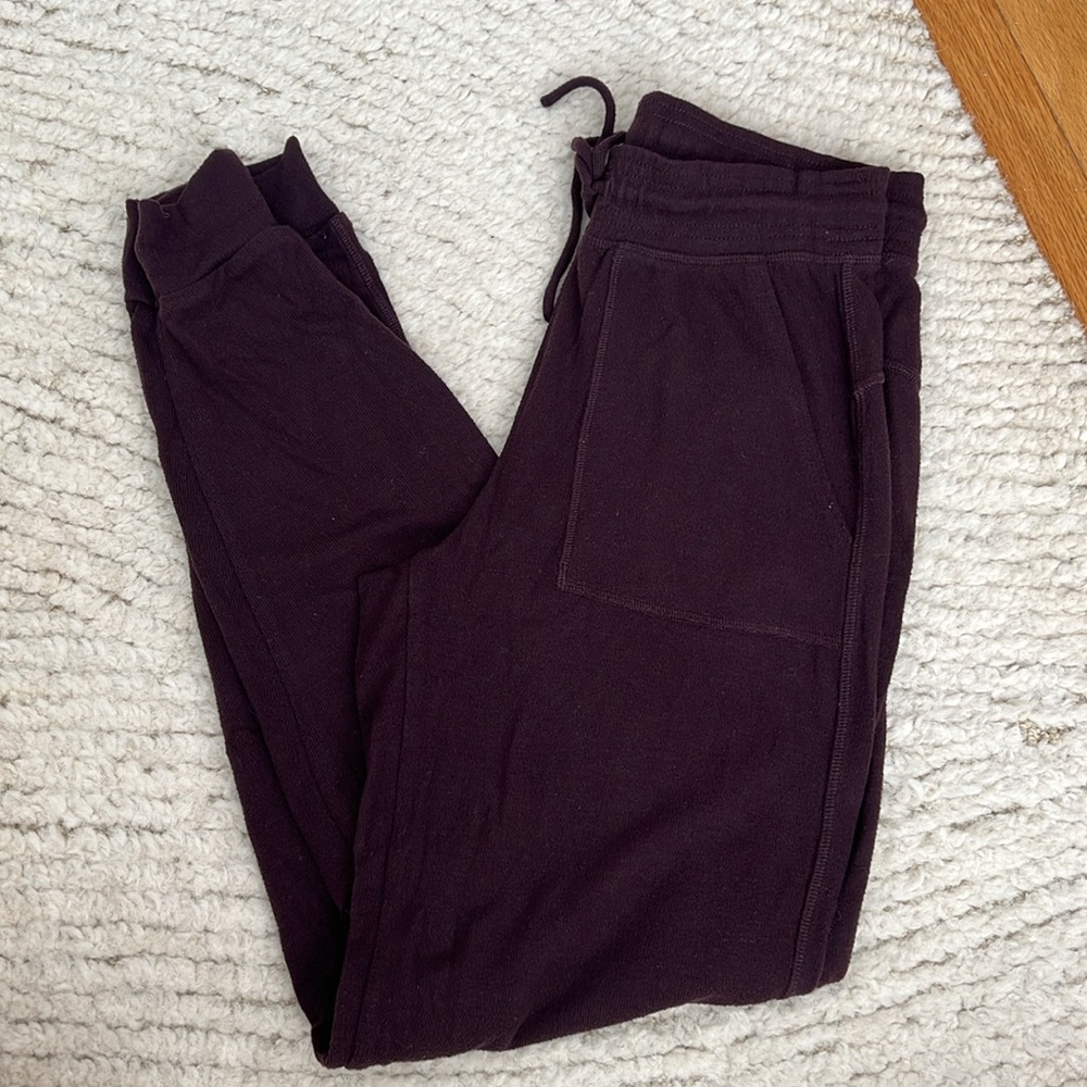 Alo Yoga Soho Joggers